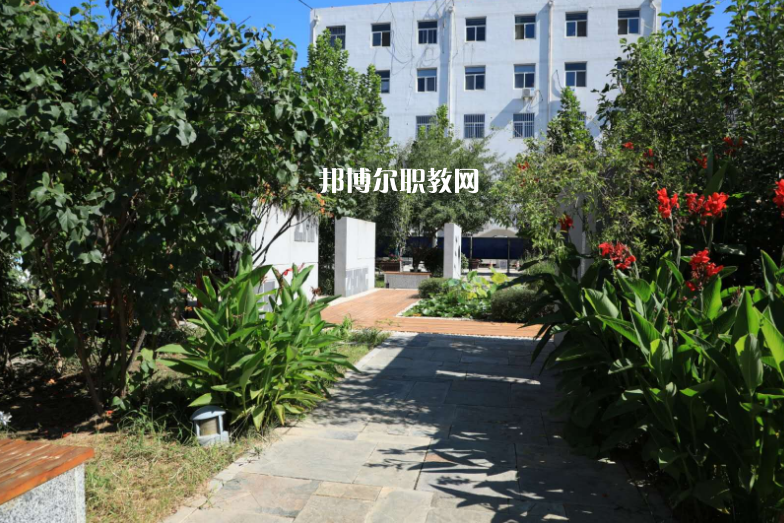 保定市第二職業(yè)中學(xué)2022年學(xué)費(fèi)、收費(fèi)多少