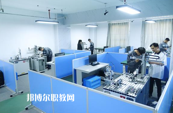 邯鄲第一財(cái)經(jīng)學(xué)校2022年報(bào)名條件、招生要求、招生對象