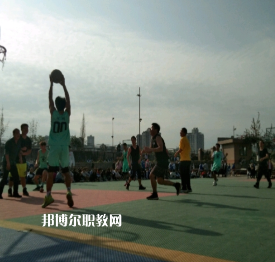 內(nèi)江宏昌職業(yè)技術(shù)學(xué)校2022年報(bào)名條件、招生要求、招生對(duì)象