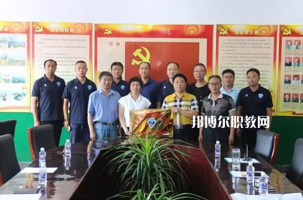 高碑店市職業(yè)技術(shù)教育中心2022年學(xué)費、收費多少