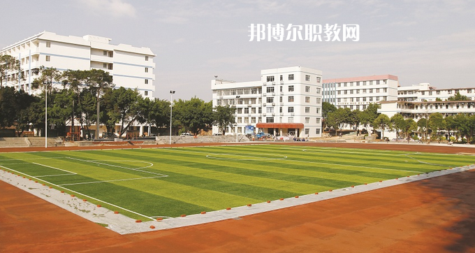 廣西工業(yè)技師學(xué)院2022年報(bào)名條件、招生要求、招生對(duì)象