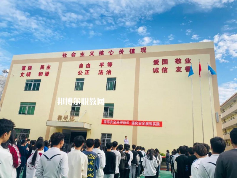 惠州科貿(mào)職業(yè)技術學校2022年報名條件、招生要求、招生對象