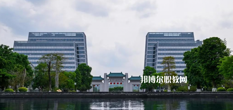 廣東華夏技工學校2022年報名條件、招生要求、招生對象