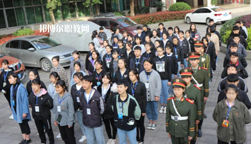 四川省達(dá)州財(cái)貿(mào)學(xué)校2022年報(bào)名條件、招生要求、招生對象