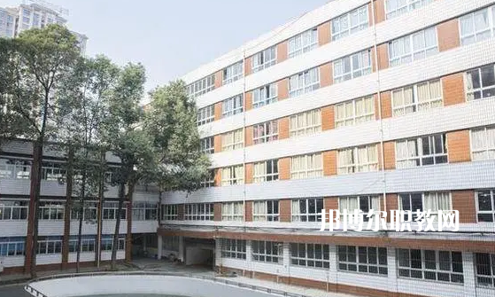 昆明現(xiàn)代科技學(xué)校學(xué)校2022年報(bào)名條件、招生要求、招生對(duì)象