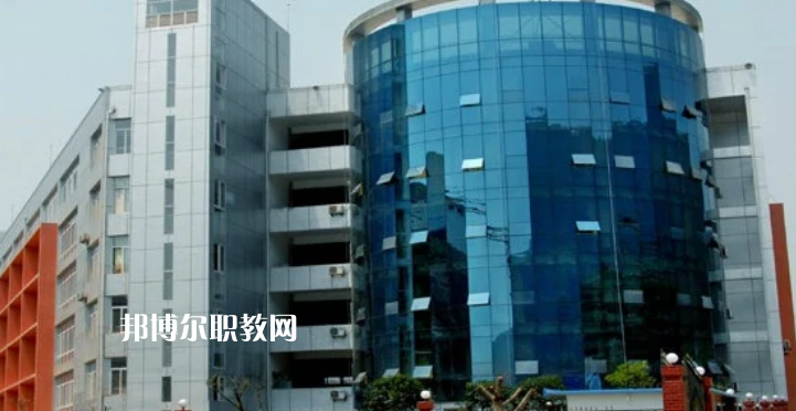 四川省古藺縣職業(yè)高級(jí)中學(xué)校怎么樣、好不好