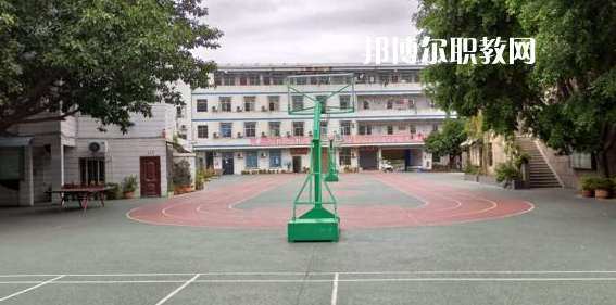 攀枝花商貿(mào)電子職業(yè)技術(shù)學(xué)校2022年學(xué)費(fèi)、收費(fèi)多少