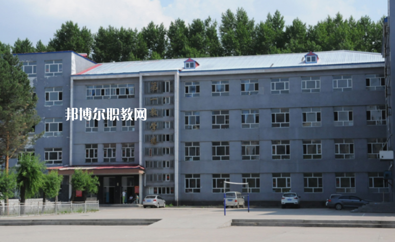 黑龍江省林業(yè)衛(wèi)生學(xué)校2022年報(bào)名條件、招生要求、招生對象