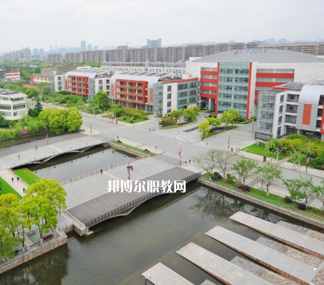上海交通大學(xué)醫(yī)學(xué)院附屬衛(wèi)生學(xué)校2022年報名條件、招生要求、招生對象