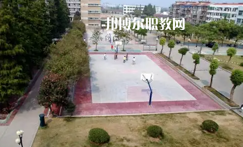 荊州勞動(dòng)中等專業(yè)學(xué)校2022年報(bào)名條件、招生要求、招生對(duì)象