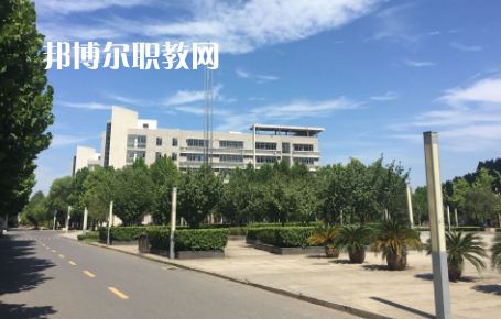 武漢儀表電子學(xué)校2022年報(bào)名條件、招生要求、招生對(duì)象