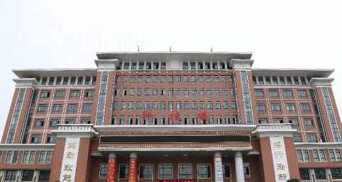 荊州機械電子工業(yè)學(xué)校2022年報名條件、招生要求、招生對象