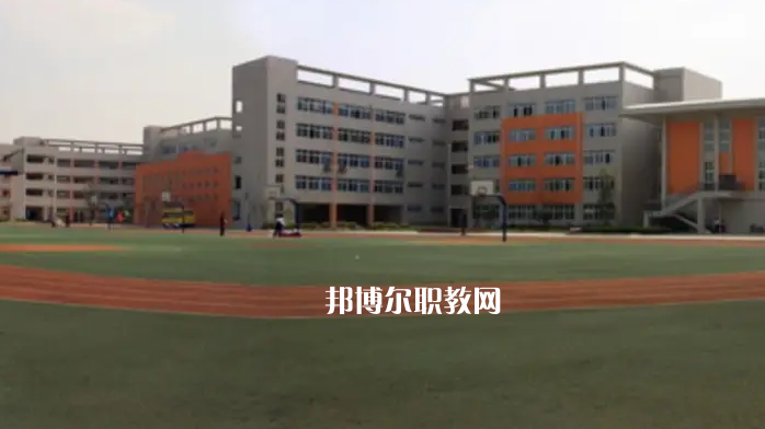 成都禮儀職業(yè)中學(xué)2022年怎么樣、好不好