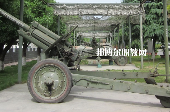湖北十堰職業(yè)技術(shù)集團(tuán)學(xué)校2022年報名條件、招生要求、招生對象