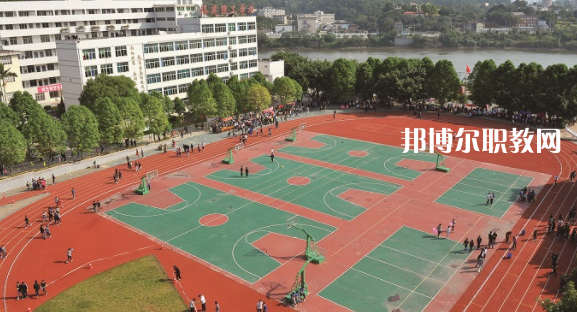 福建理工學(xué)校2023年學(xué)費、收費多少