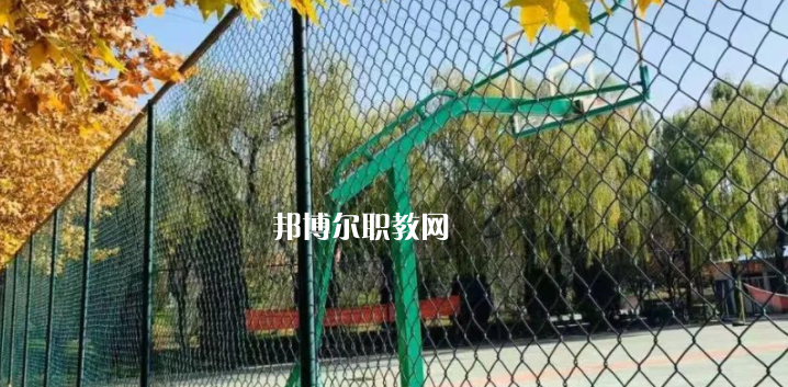 西安交通運(yùn)輸學(xué)校地址在哪里，哪個地區(qū)，哪個城市?