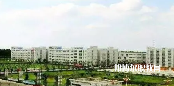 江蘇省高郵中等專業(yè)學(xué)校地址在哪里，哪個(gè)地區(qū)，哪個(gè)城市?