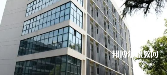 2023浙江商貿(mào)學(xué)校招生計(jì)劃 招生人數(shù)是多少(附要求、條件、對(duì)象)