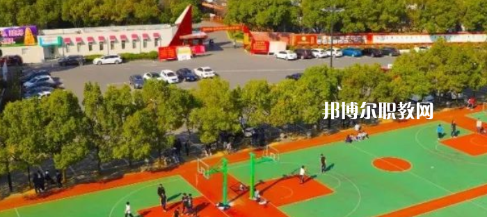 安吉上墅私立職業(yè)高級(jí)中學(xué)地址在哪里，哪個(gè)地區(qū)，哪個(gè)城市?