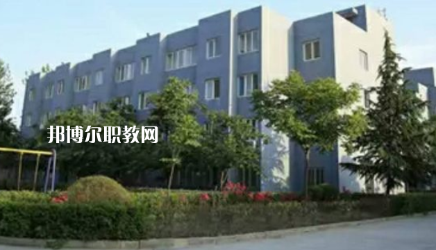 渭南市西北理工職業(yè)學(xué)校地址在哪里，哪個(gè)地區(qū)，哪個(gè)城市?