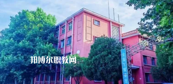 2023陜西長(zhǎng)城科技技術(shù)學(xué)校多少錢(qián) 陜西長(zhǎng)城科技技術(shù)學(xué)校各專業(yè)學(xué)費(fèi)收費(fèi)標(biāo)準(zhǔn)