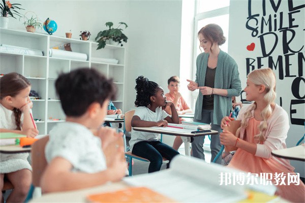 江蘇哪里的中專學校能讀電線電纜制造技術(shù)專業(yè)