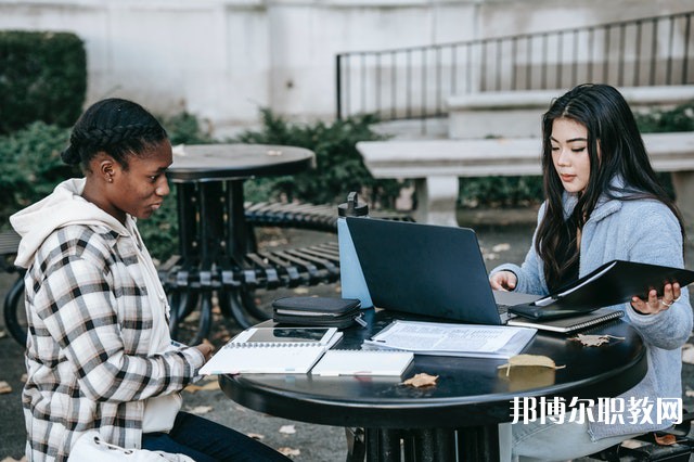 江蘇哪里的中職學校能讀幼兒教育專業(yè)專業(yè)