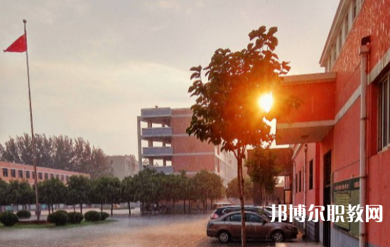 2023濮陽(yáng)油田職業(yè)中等專業(yè)學(xué)校招生計(jì)劃 招生人數(shù)是多少(附要求、條件、對(duì)象)