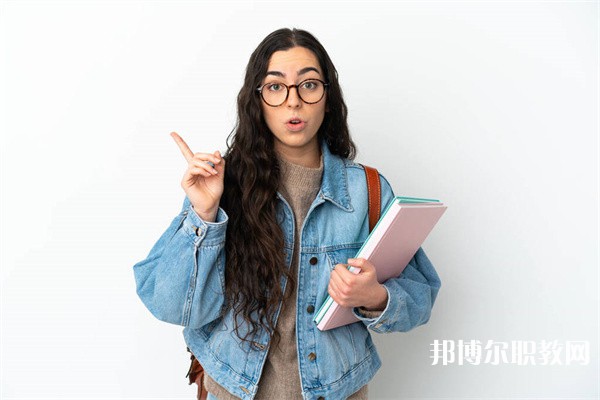 江蘇哪里的中職學(xué)校能讀服裝設(shè)計(jì)工藝專業(yè)