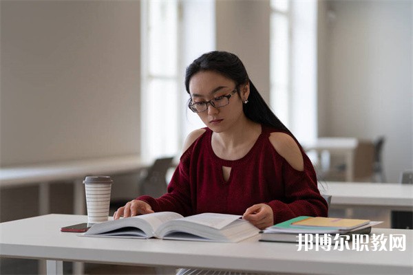 江蘇哪里的中職學(xué)校能讀運(yùn)動訓(xùn)練之田徑隊(duì)專業(yè)