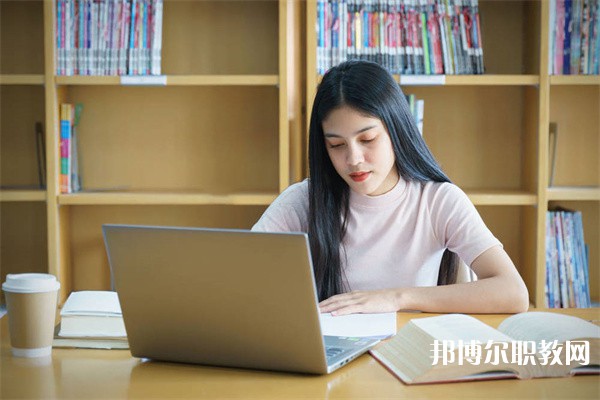 江蘇哪里的中職學校能讀機電設備安裝與維護專業(yè)