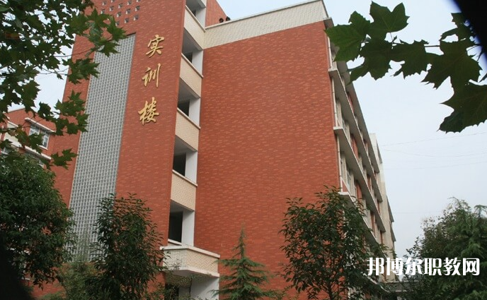 漯河市食品工業(yè)中等專業(yè)學(xué)校怎么樣、好不好