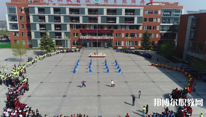 三門峽市湖濱區(qū)中等職業(yè)教育學校地址，乘車路線