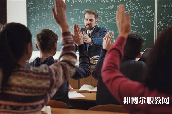 浙江哪里的技工學(xué)校能讀模具設(shè)計(jì)與制造專業(yè)專業(yè)