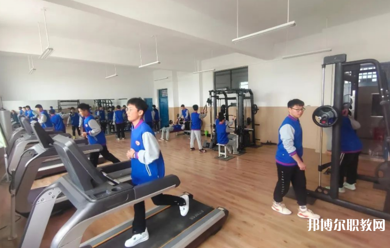 周口市潁河職業(yè)中等專業(yè)學校地址，乘車路線