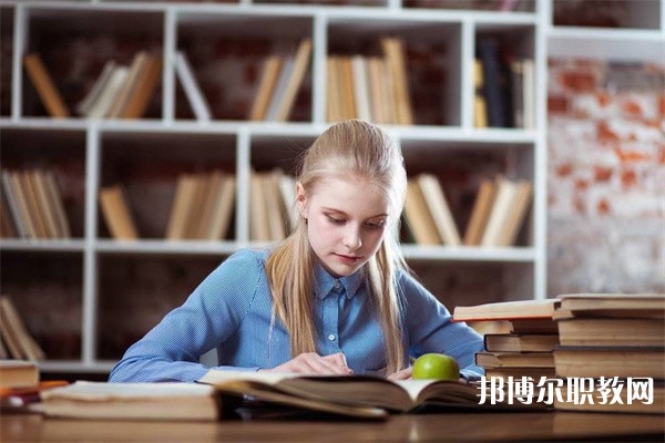 安徽哪里的技工學(xué)校能讀電氣自動化設(shè)備安裝與維修專業(yè)