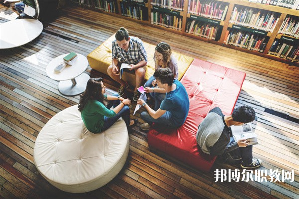 安徽哪里的中職學(xué)校能讀旅游服務(wù)與管理(中式烹飪、西式面點(diǎn))專業(yè)