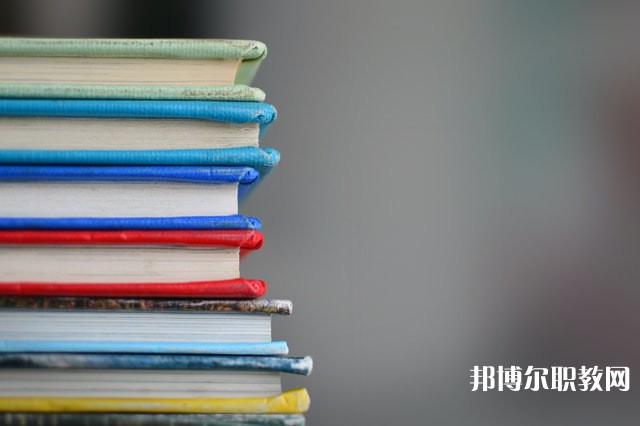 江西哪里的中專學校能讀幼兒教育(廈門嘉裕、吉的堡幼兒教育集團就業(yè)班)專業(yè)