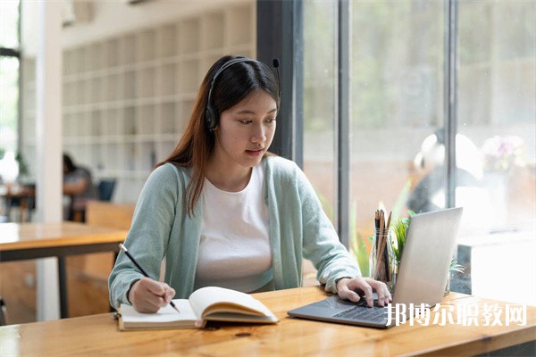 江西哪里的職教中心能讀高級數(shù)控模具專業(yè)