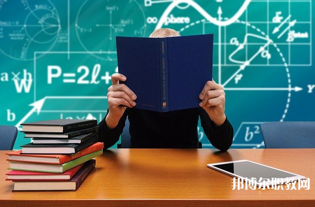 山東哪里的中職學校能讀美術影視與動畫(影視編導與表演方向)專業(yè)