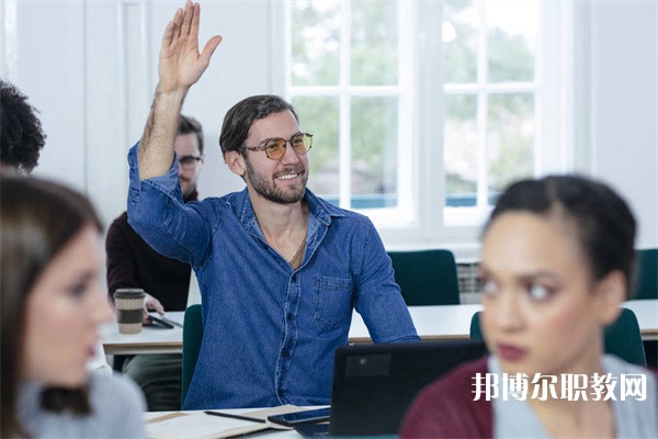 山東哪里的中職學校能讀服裝設(shè)計與制造專業(yè)