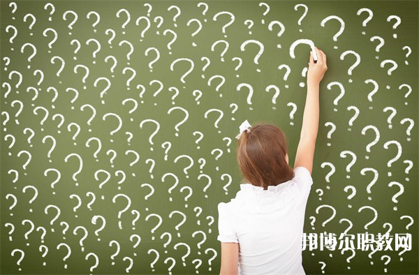 河南哪里的中職學(xué)校能讀計(jì)算機(jī)動(dòng)漫與藝術(shù)設(shè)計(jì)專(zhuān)業(yè)
