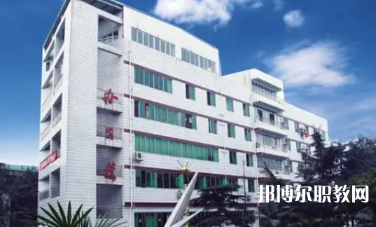 成都實(shí)驗(yàn)商貿(mào)管理學(xué)校2024年報(bào)名條件、招生要求、招生對(duì)象