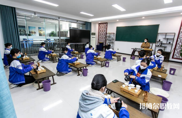 四川興科城市交通技工學(xué)校2024年報(bào)名條件、招生要求、招生對(duì)象