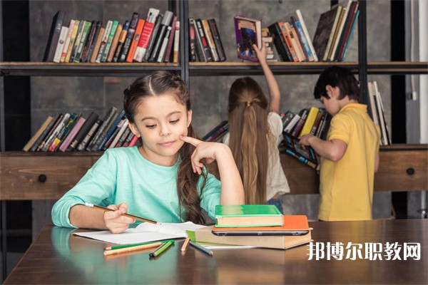 河南哪里的中職學校能讀工程造價管理專業(yè)