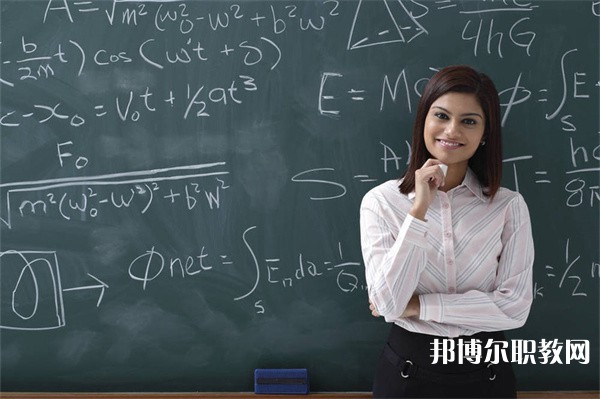 湖北哪里的中職學(xué)校能讀計(jì)算機(jī)網(wǎng)絡(luò)及應(yīng)用專業(yè)