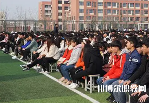 皖北經(jīng)濟(jì)技術(shù)學(xué)校2024年報(bào)名條件、招生要求、招生對(duì)象