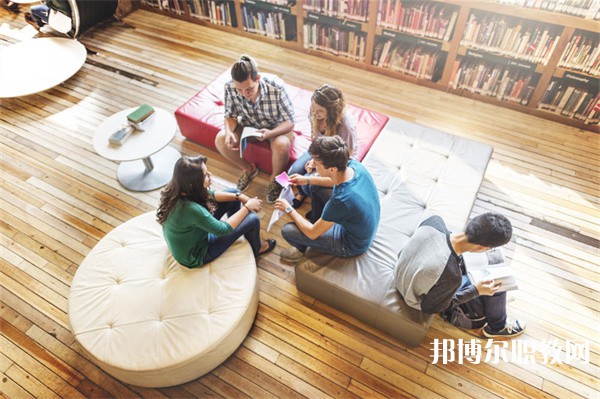 廣東哪里的中職學(xué)校能讀商務(wù)文秘與財務(wù)專業(yè)