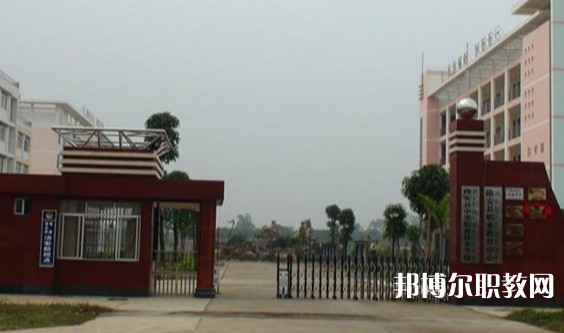 隆安縣中等職業(yè)技術(shù)學(xué)校怎么樣、好不好