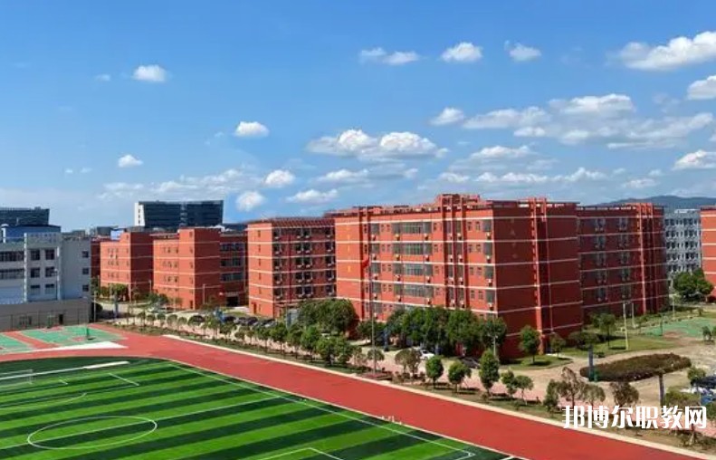 鷹潭市高級(jí)技工學(xué)校怎么樣、好不好